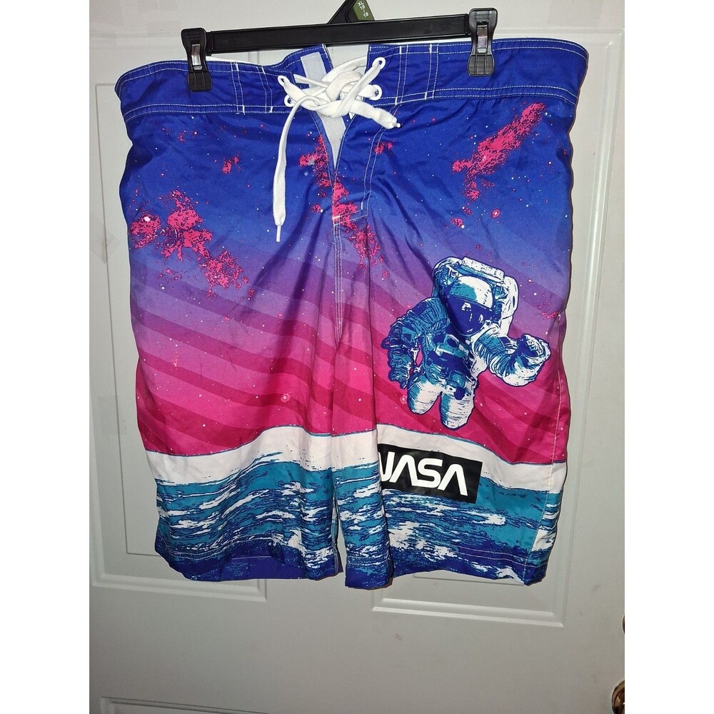 NASA Astronaut Swim Trunks Mens XL Buzz Aldrin Space Board Shorts